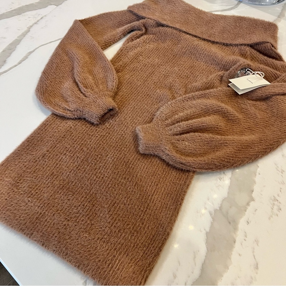 NWT Tularosa Off Shoulder Sweater Dress